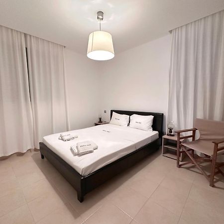 Rvg Rania House With Pool Apartment ปอร์โตเฮลี ภายนอก รูปภาพ