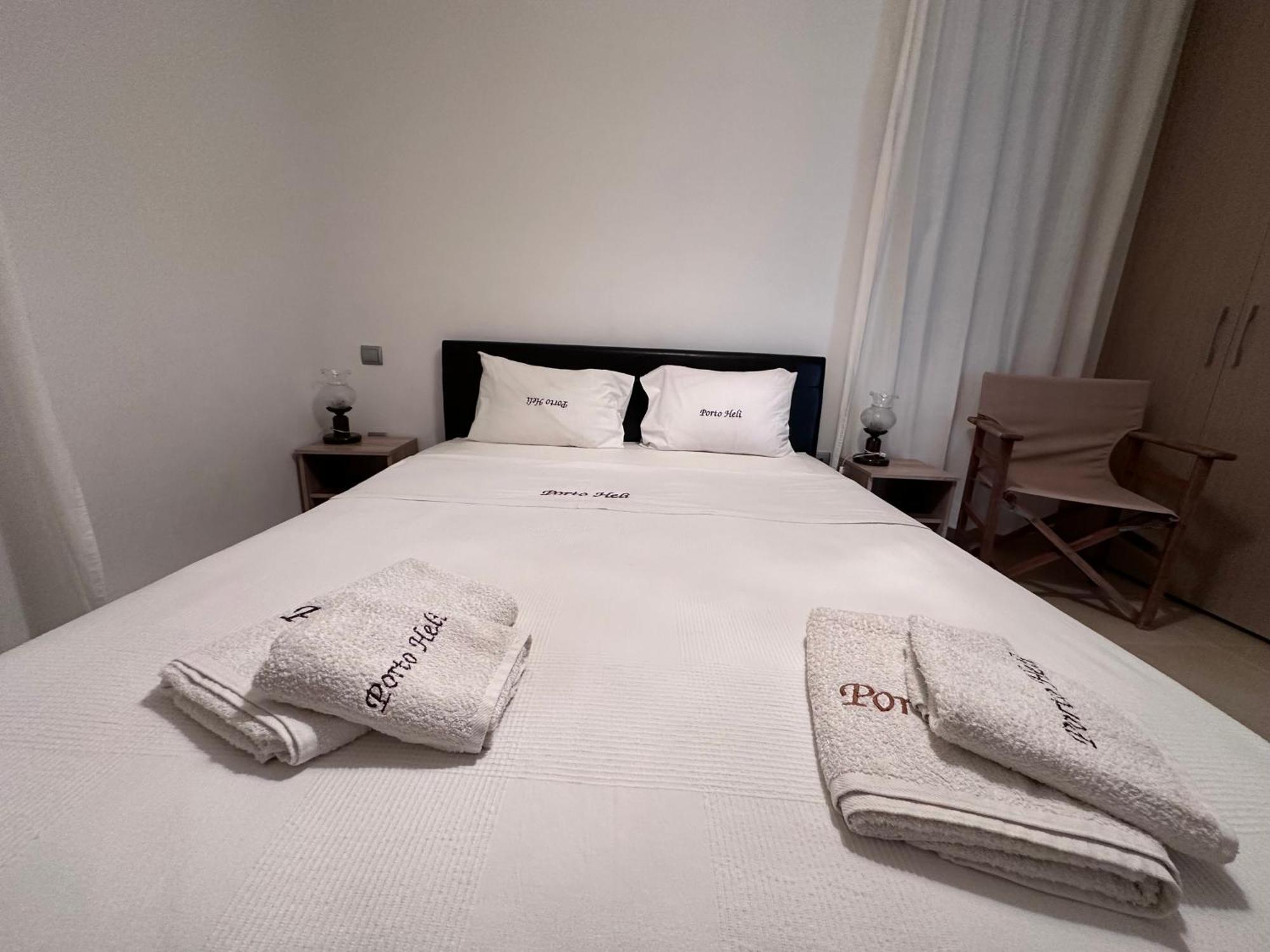 Rvg Rania House With Pool Apartment ปอร์โตเฮลี ภายนอก รูปภาพ