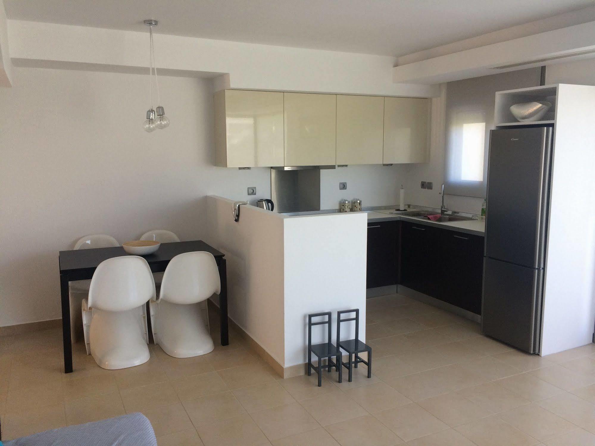Rvg Rania House With Pool Apartment ปอร์โตเฮลี ภายนอก รูปภาพ
