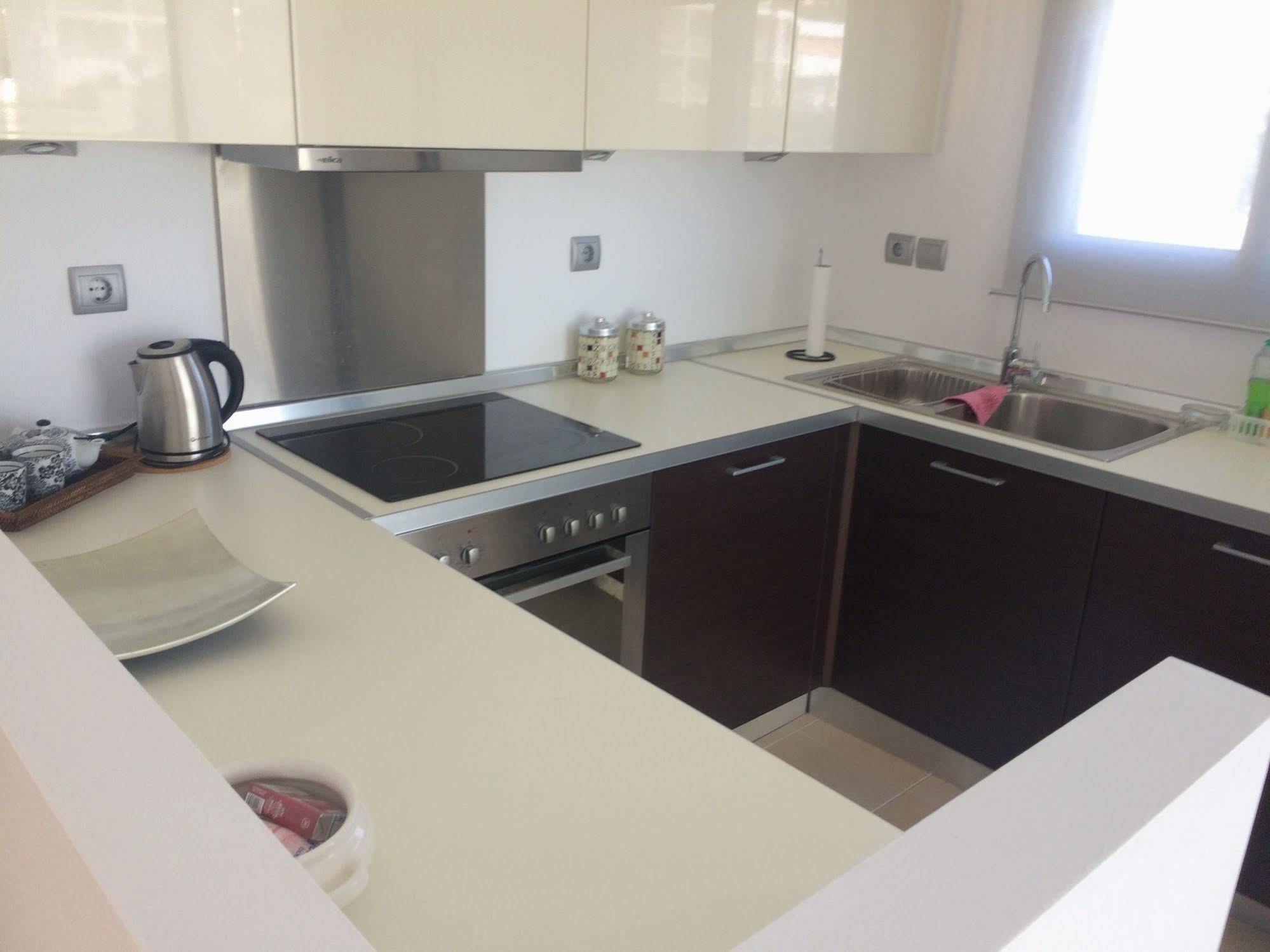 Rvg Rania House With Pool Apartment ปอร์โตเฮลี ภายนอก รูปภาพ